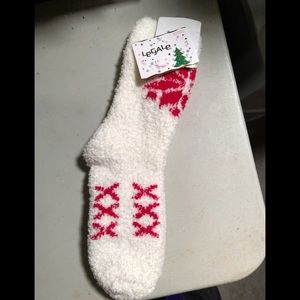 NWT Women’s Fuzzy Socks